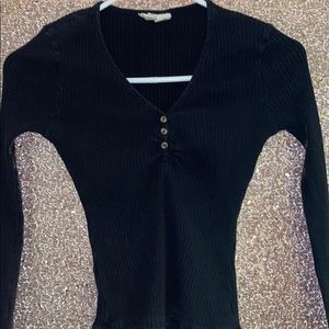 Long sleeve black top